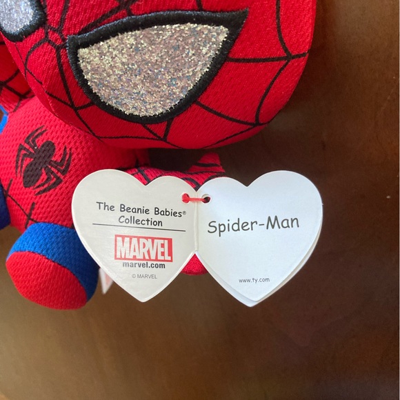 Spider-Man beanie, bank, shades, NWT - Picture 6 of 7